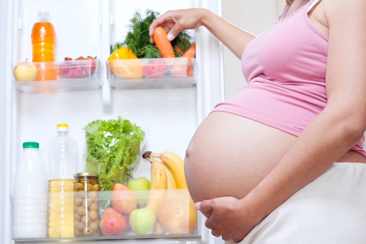 Alimentația în timpul sarcinii – 11 alimente recomandate